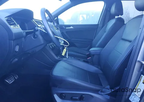 2019 Volkswagen Tiguan Se z USA, uszkodzony, nr VIN 3VV3B7AX3KM086210